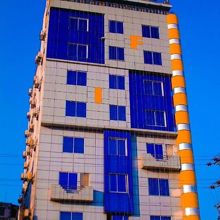 The Alina Hotel & Suites Chittagong Exterior foto