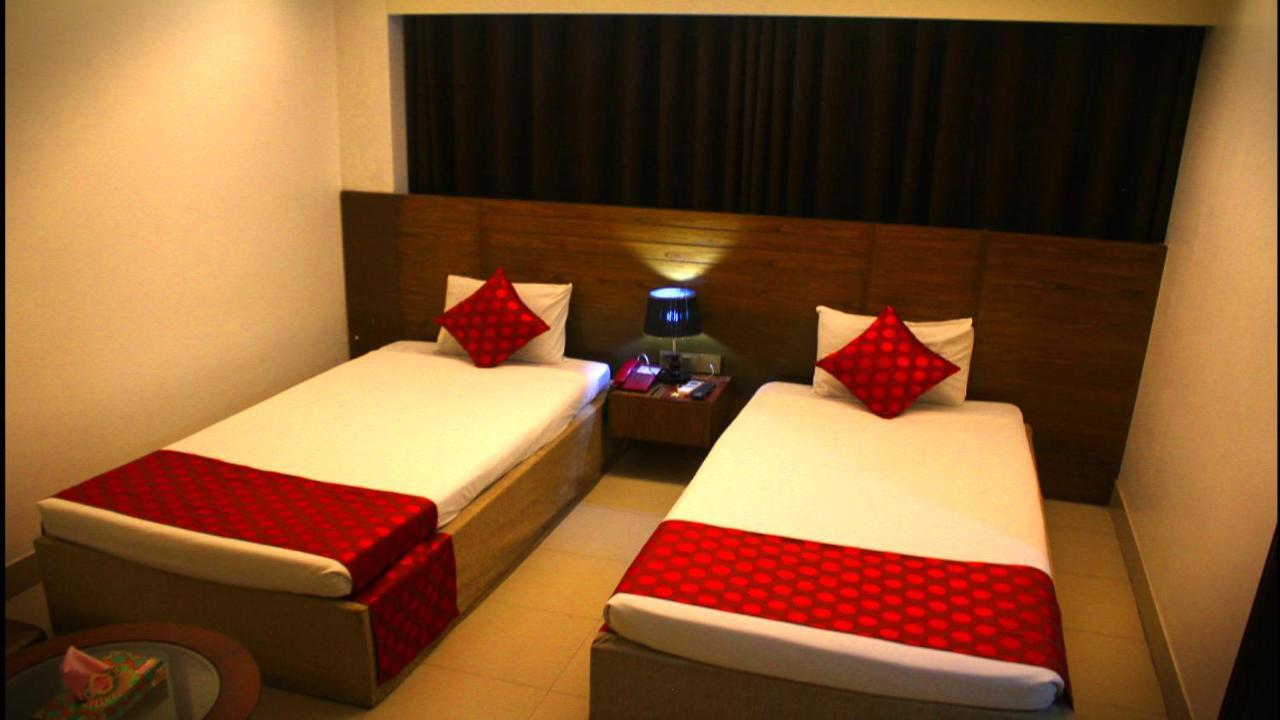 The Alina Hotel & Suites Chittagong Exterior foto