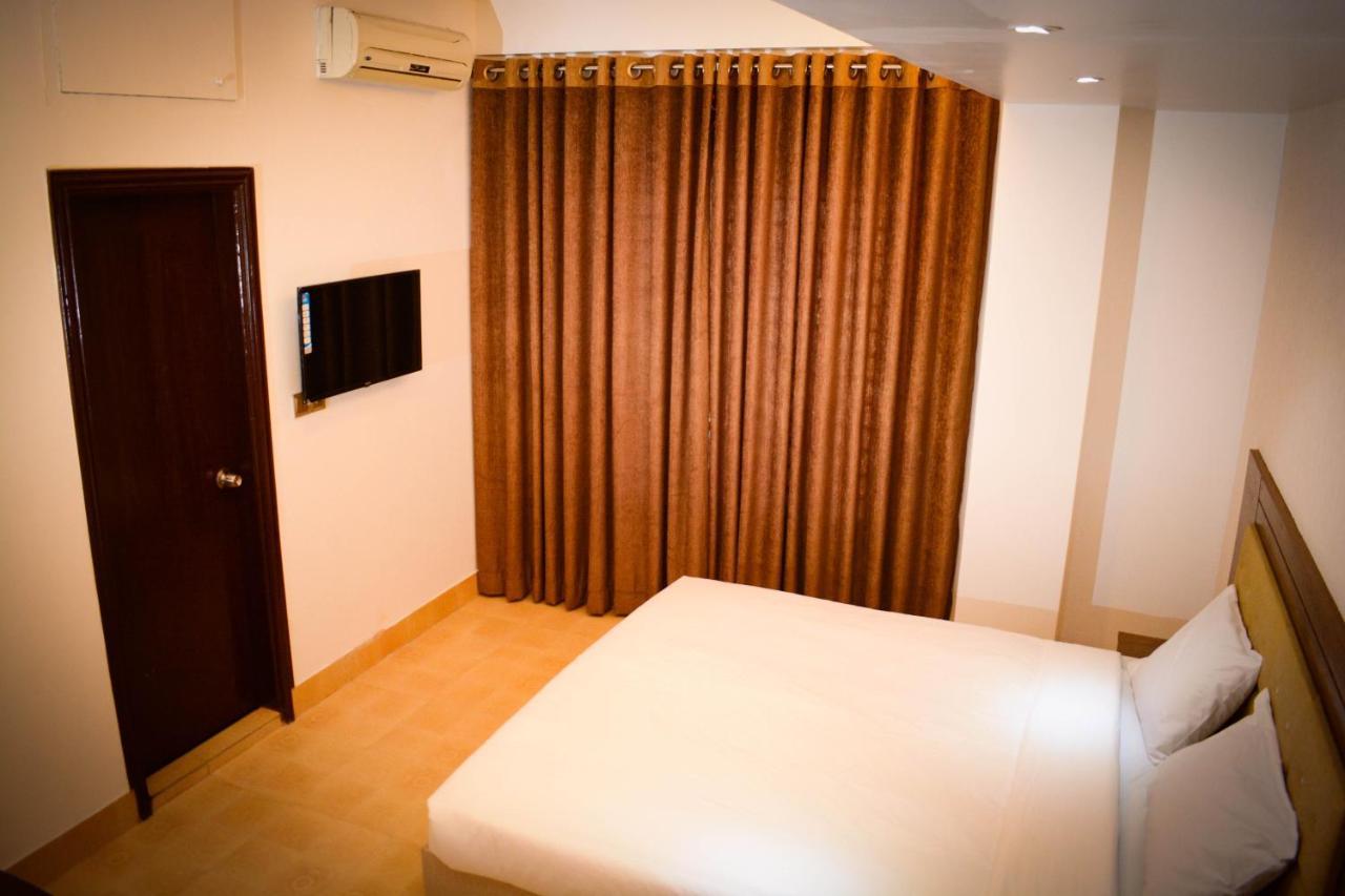 The Alina Hotel & Suites Chittagong Exterior foto
